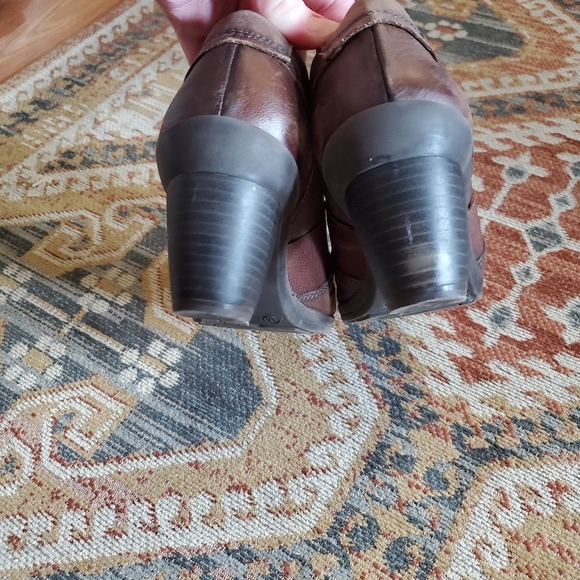 Pikolinos Leather Slip-on Heeled Bootie - Picture 11 of 14